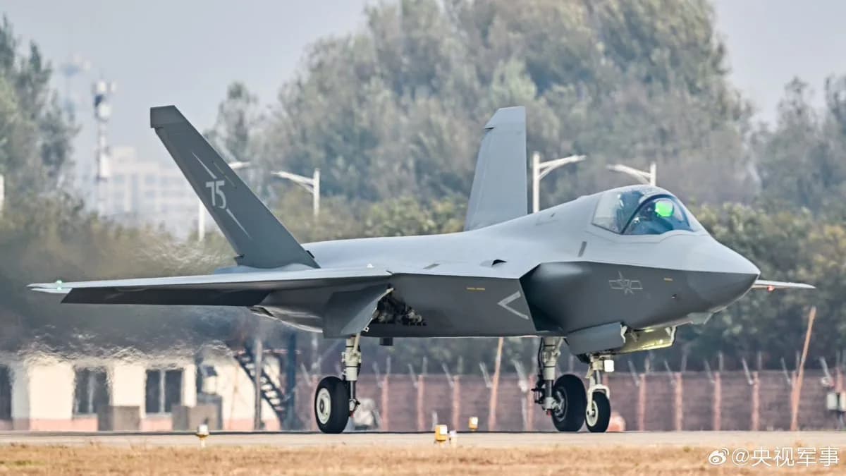 Pakistan Hava Kuvvetleri Filosuna J-35A Savaş Uçağı Katıyor