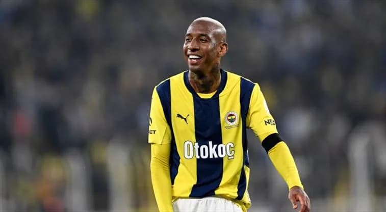 Talisca'dan Şok Açıklama: "Fenerbahçe'ye Söz Verdiğim İçin Bahia'ya Dönmedim"