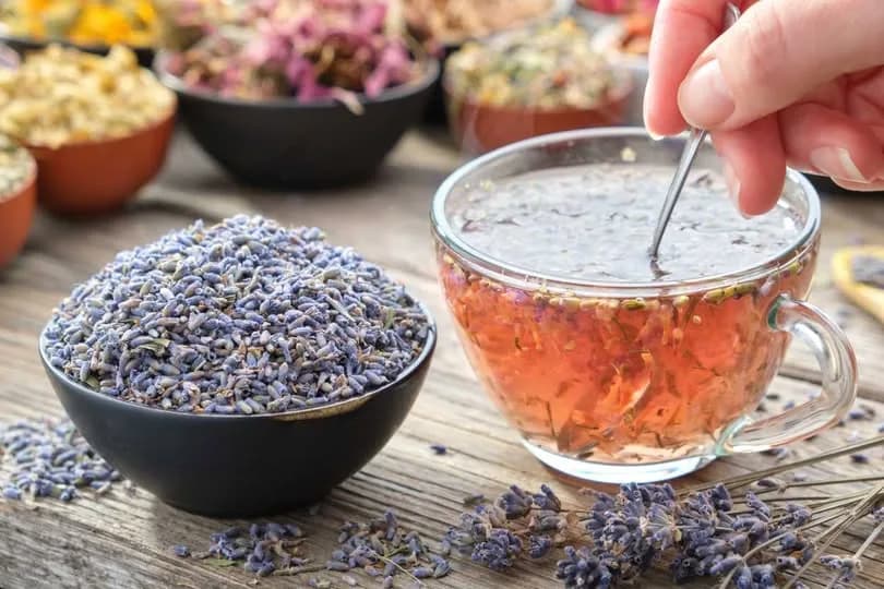 Sakinleştirici Bitki Çayları: Rahatlama ve Faydaları