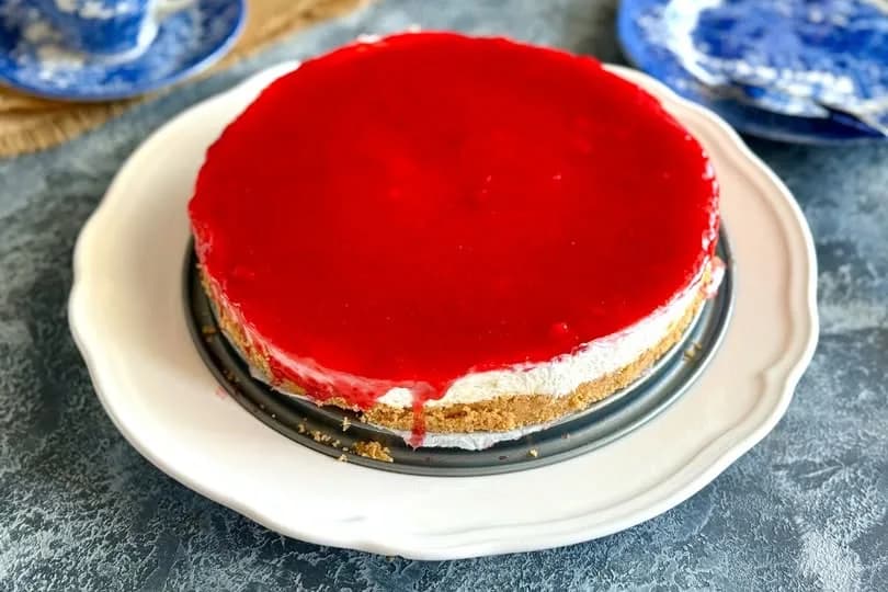15 Dakikada Pişmeyen Cheesecake Tarifi: Fırın Gerektirmeyen Pratik Lezzet