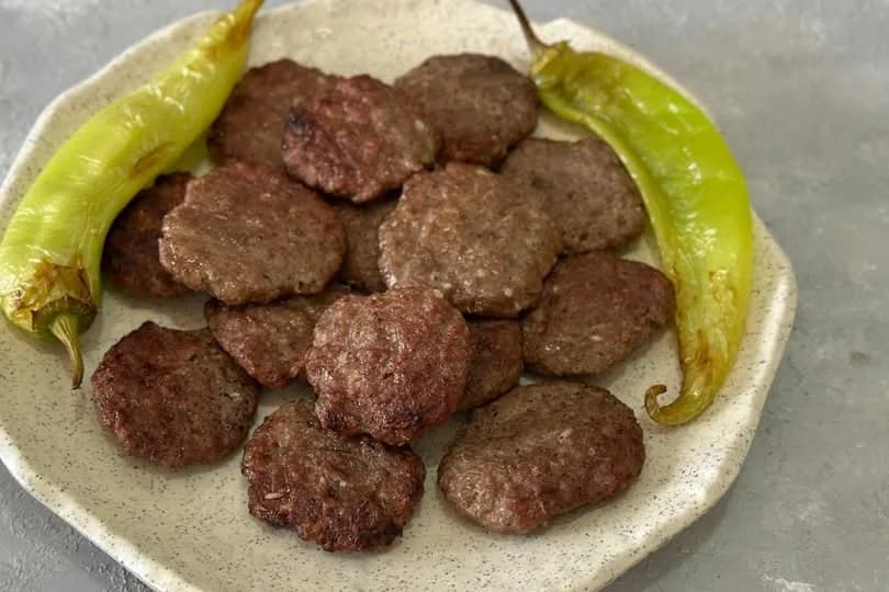Mangalda Köfte Tarifi: Sulu ve Lezzetli Köfte Keyfi