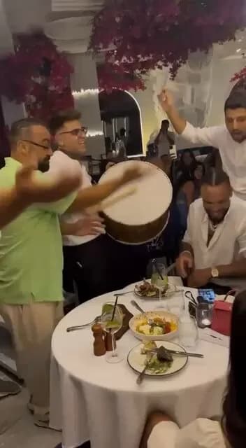 NBA Yıldızı Dillon Brooks Bodrum'da 360 Bin Liralık Restoran Hesabı Ödedi