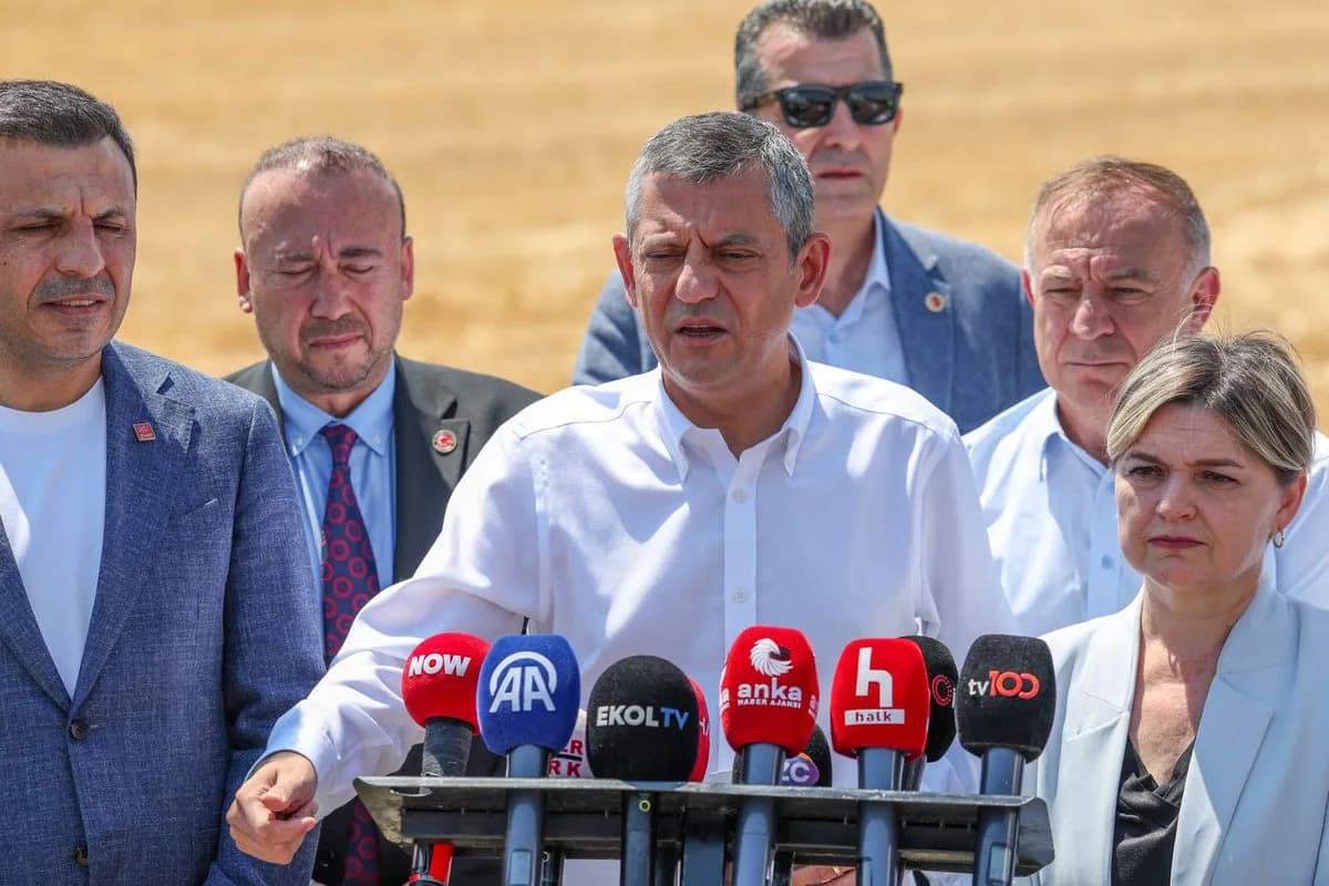 Özgür Özel, Ekrem İmamoğlu ile Silivri Cezaevi'nde Görüşme Yaptı