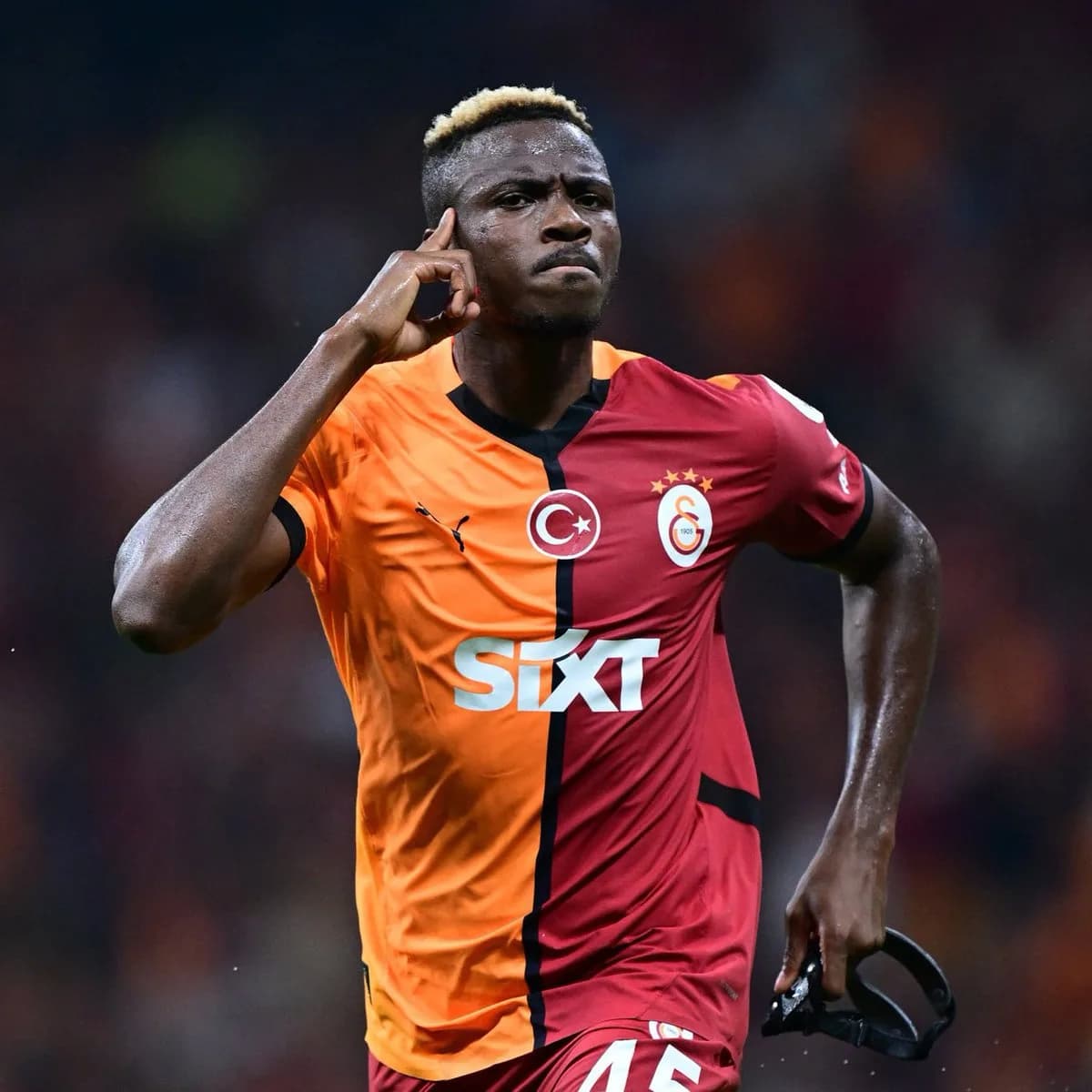 Napoli Yıldızı Victor Osimhen İstanbul'a İniyor
