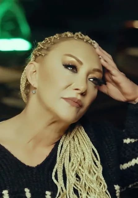 Güllü'nün Komşusu Muhteber Arslan'ın İddiaları: "Annemi Camdan Aşağı Atacağım Dedi"