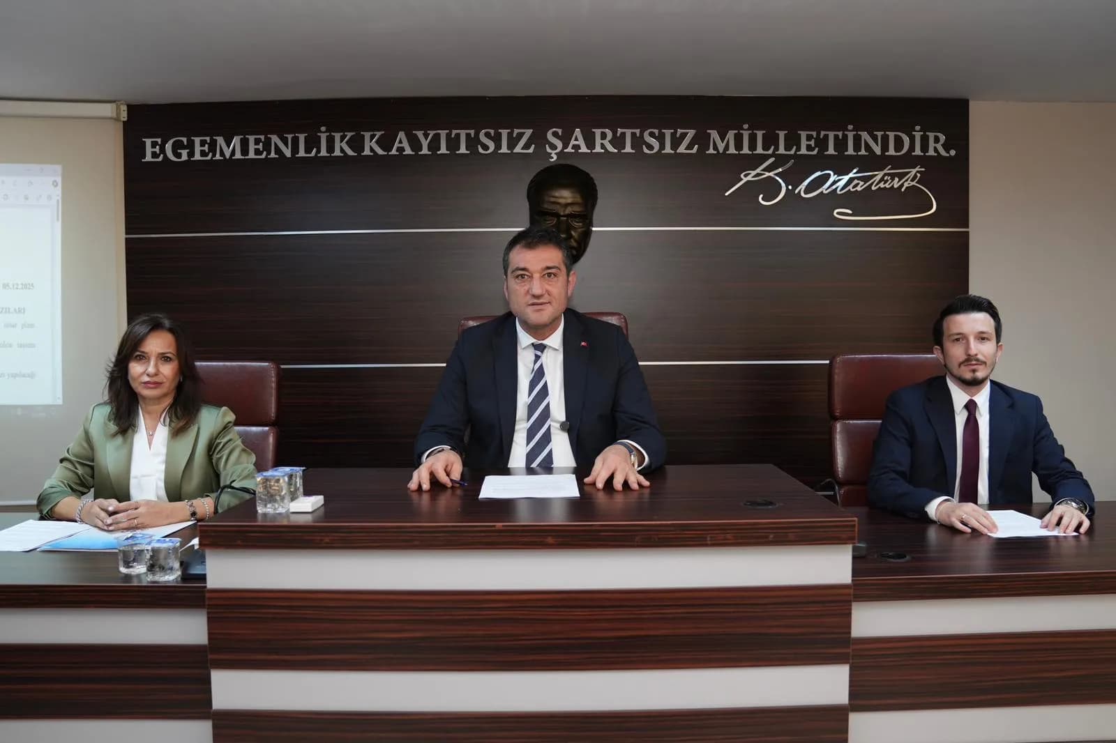 Giresun Belediye Meclisi’nden Merhum Milletvekili Cemal Öztürk’e Vefa
