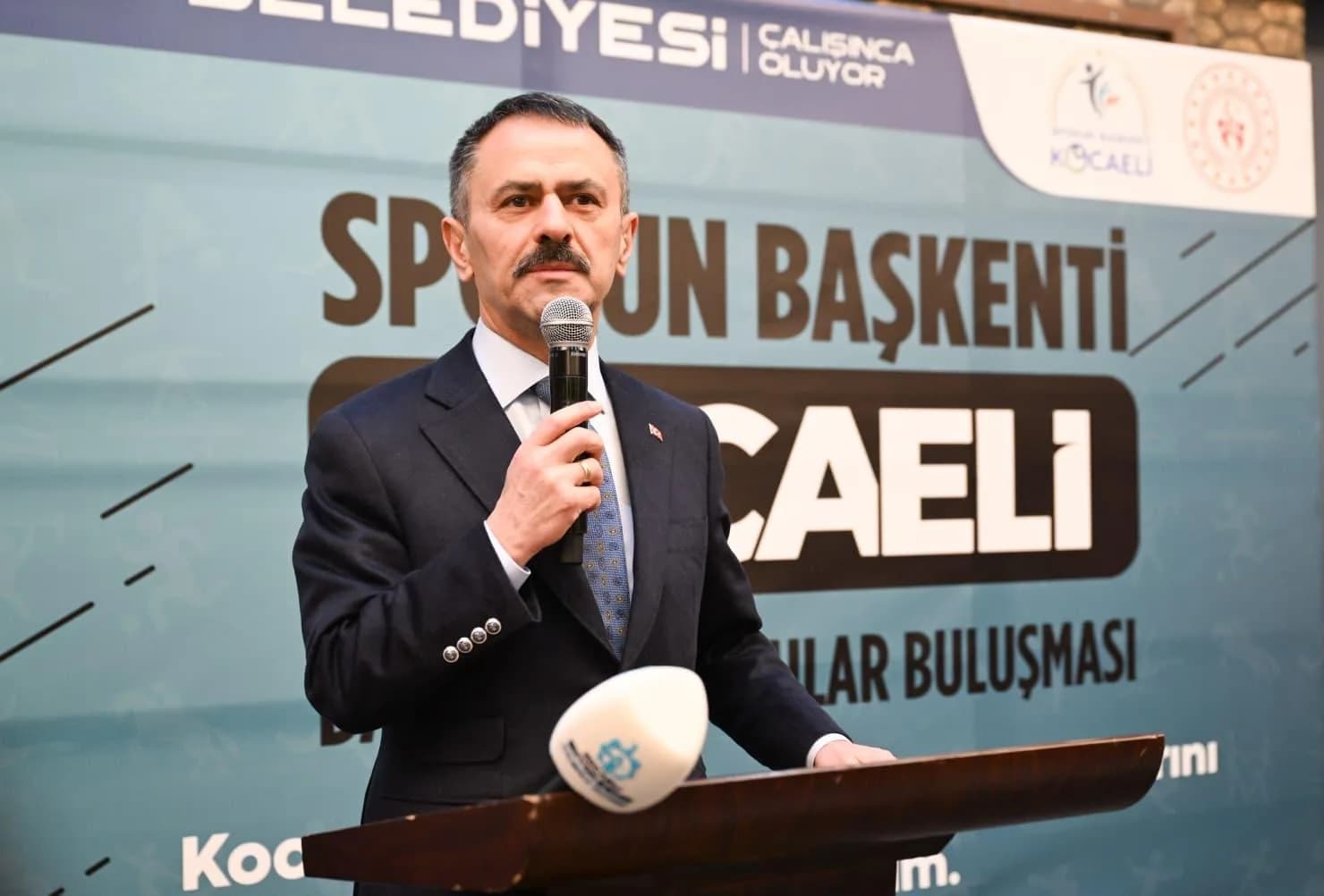 Vali Aktaş ve Başkan Büyükakın Milli Sporcularla İftar Sofrasında Buluştu