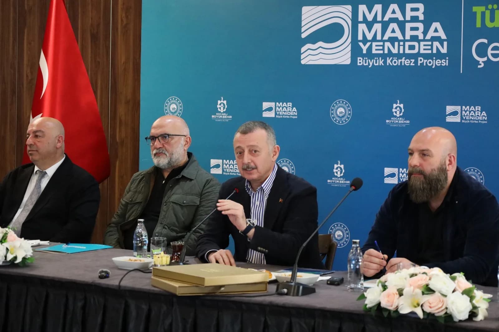Başkan Büyükakın uluslararası gazetecilerle buluştu: İzmit Körfezi projesi dünya gündeminde