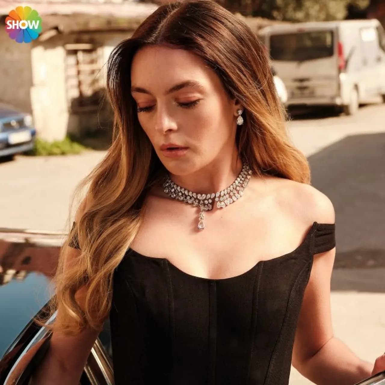 Melis Sezen 'Delikanlı' Dizisinde Hangi Rolü Canlandıracak?