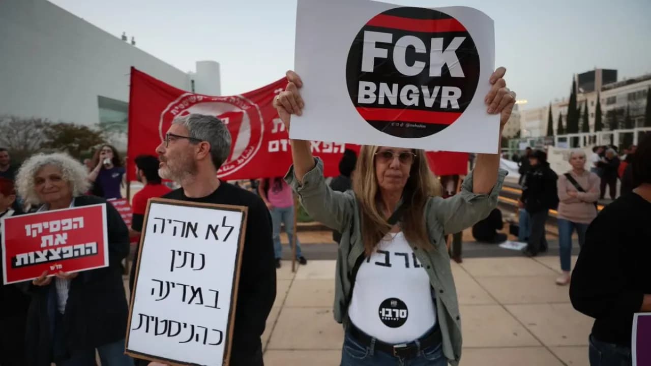 Tel Aviv'de Savaş Karşıtı Protesto: 'Saldırılar Durmalı'