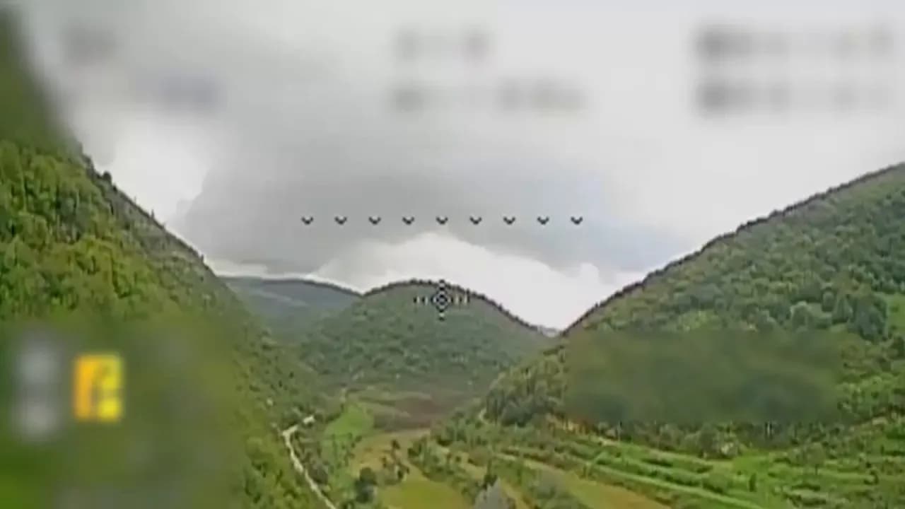 Hizbullah, İsrail Tanklarını Kamikaze İHA'larla Vurdu
