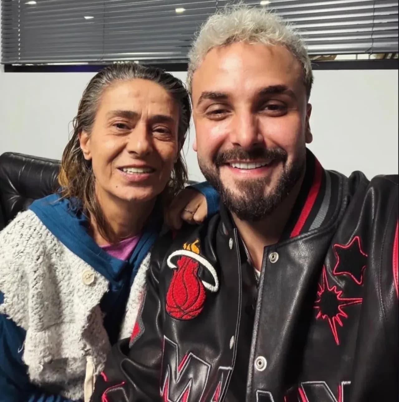Yıldız Tilbe ve Sefo'dan "Şarkı Fotosu" Paylaşımı: Yılın Düeti mi Geliyor?