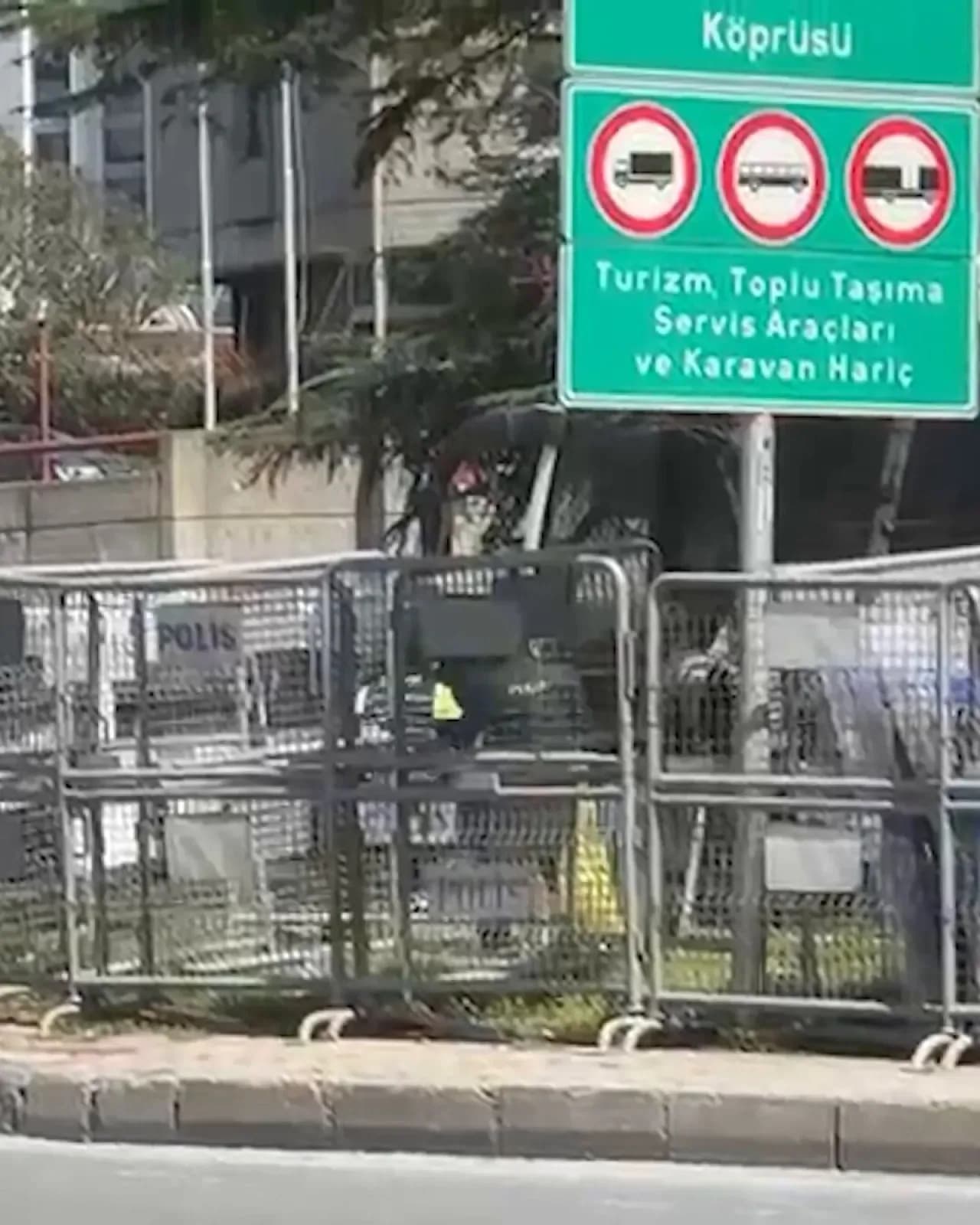 Beşiktaş'ta Silah Sesleri: Polis Ekipleri Büyükdere Caddesi'ne Sevk Edildi