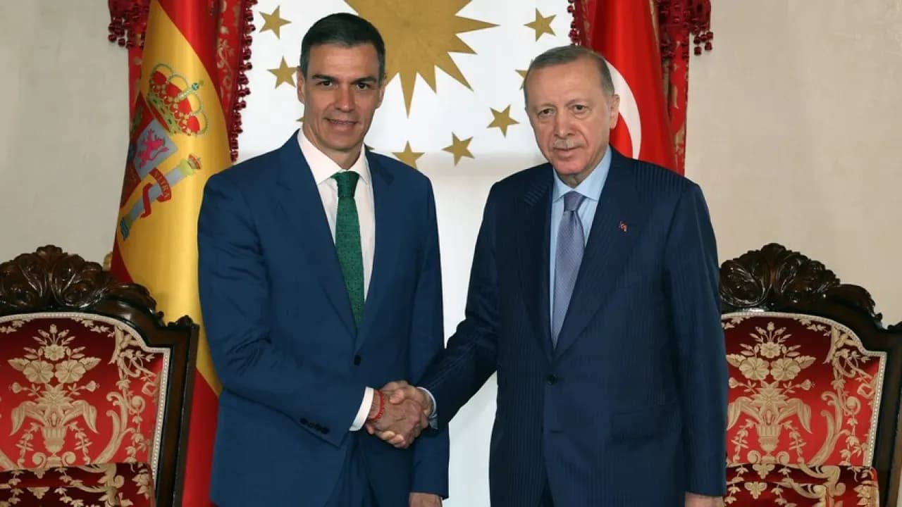 Cumhurbaşkanı Erdoğan'dan Sanchez'e İran ve Gazze uyarısı