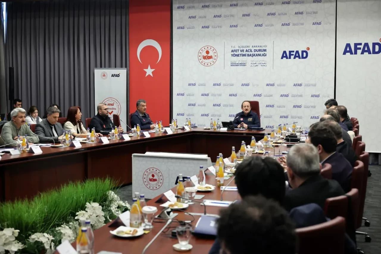 AFAD'dan Kritik Adım: Afet Sağlık Ekibi Akreditasyon Kılavuzu Çalıştayı Gerçekleştirildi