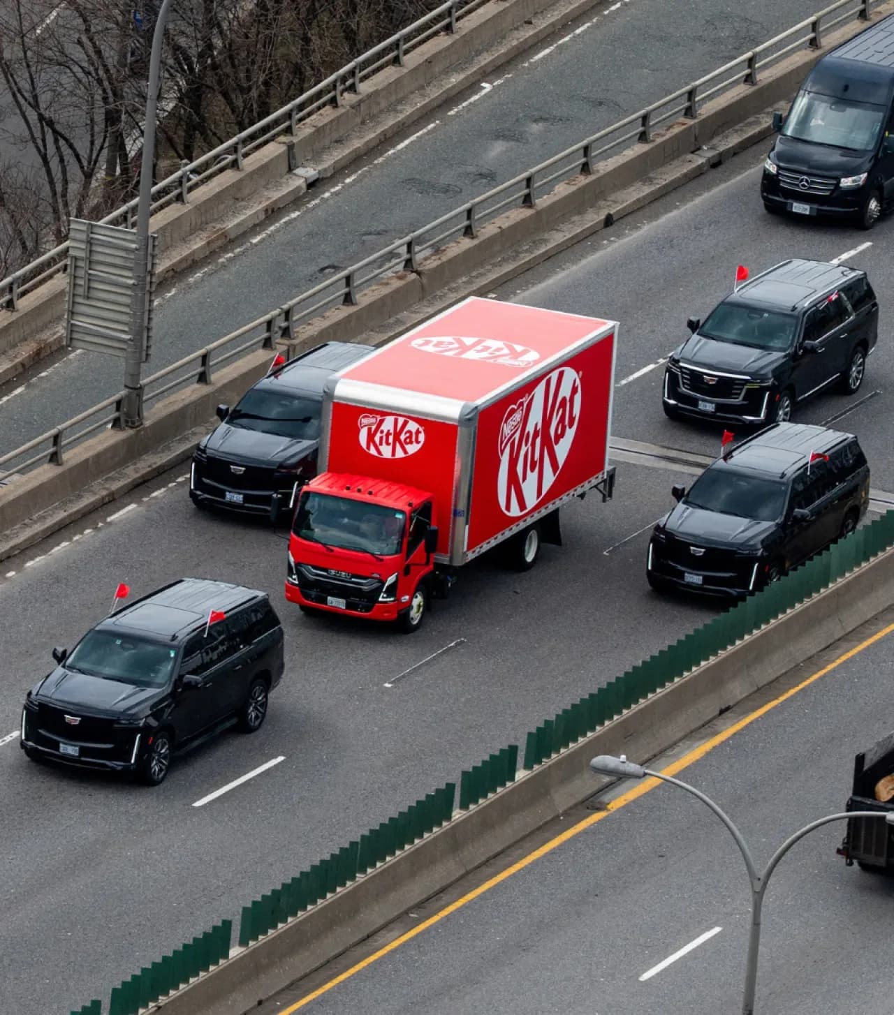 12 Ton KitKat Çalındı! Kanada Çikolata Sevkiyatları Artık Zırhlı Araçla Korunuyor