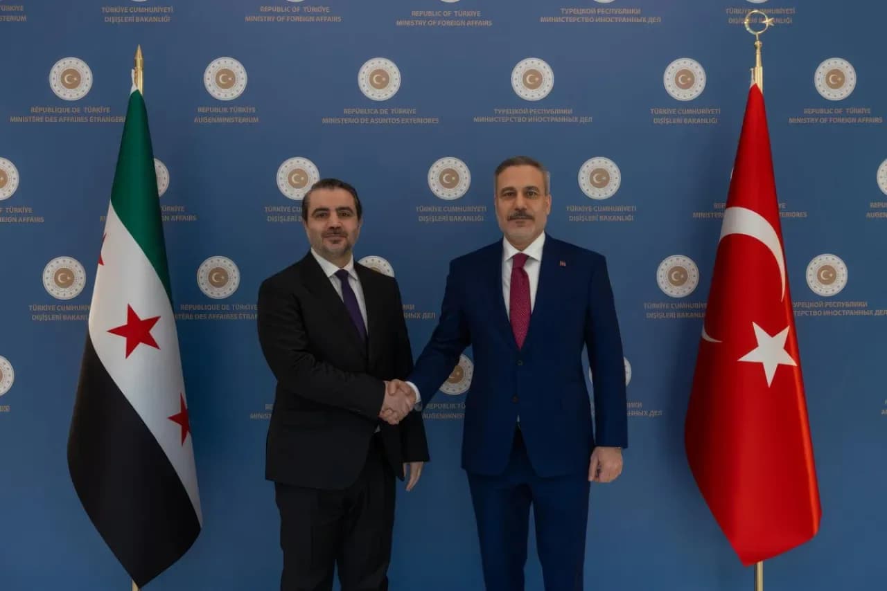 ANKARA'DA KRİTİK ZİRVE: TÜRKİYE-SURİYE DIŞİŞLERİ BAKANLARI BULUŞTU