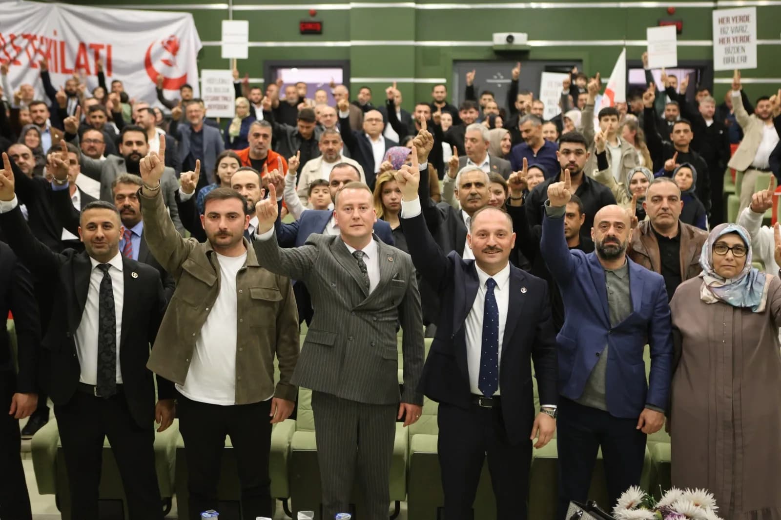BBP Gebze’den Güç Gösterisi: Kadın Kolları Ataması Siyasi Şölene Dönüşmüştü
