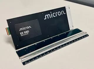 Petabyte Devrimi: E2 SSD ile Veri Depolama Yeniden Tanımlanıyor