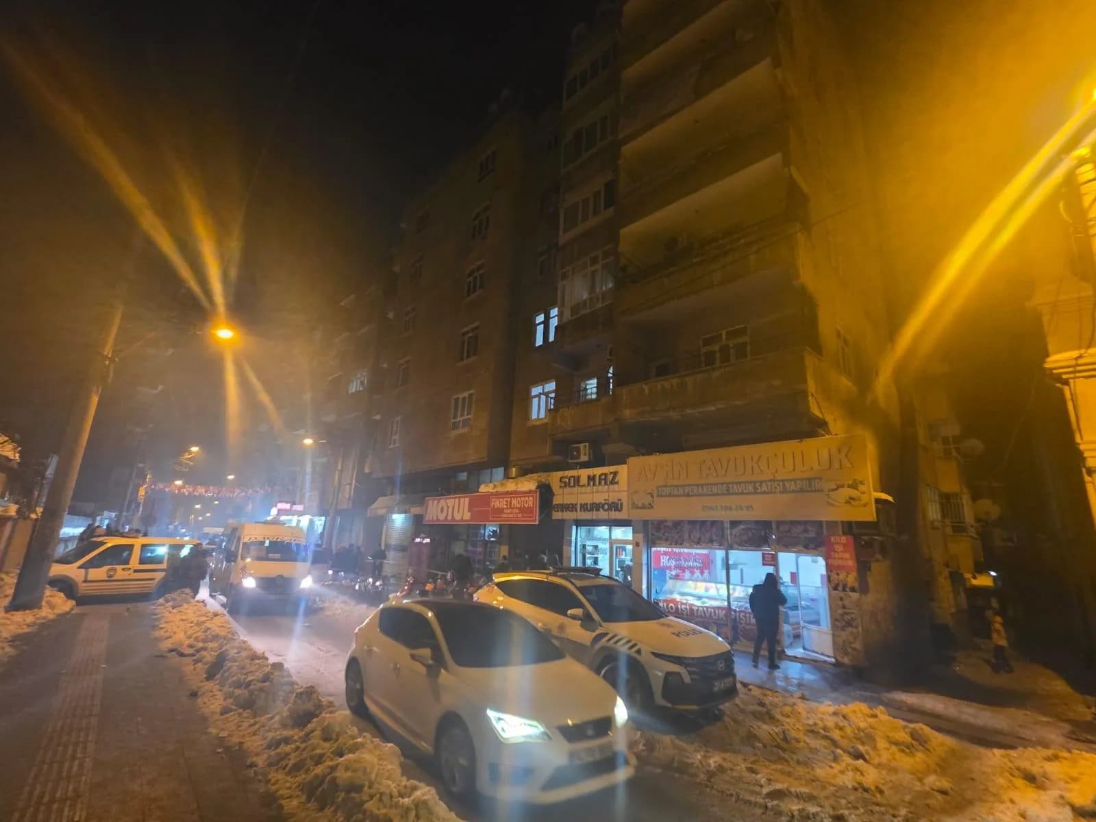 Facia Diyarbakır’da Teğet Geçti: 83 Kişi Güvenlik Gerekçesiyle Tahliye Edildi