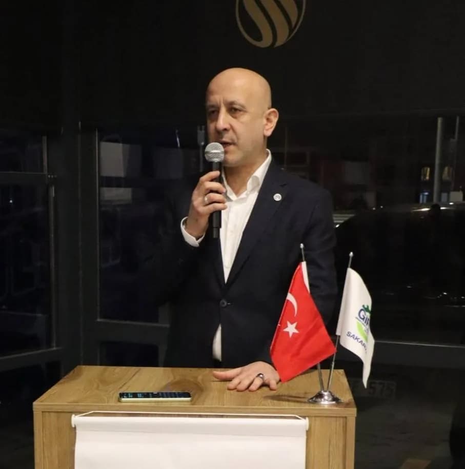 GİRİB Sakarya Şubesi’nden Ramazan İftarı: İş İnsanları ve Bürokratlar Aynı Sofrada Buluştu