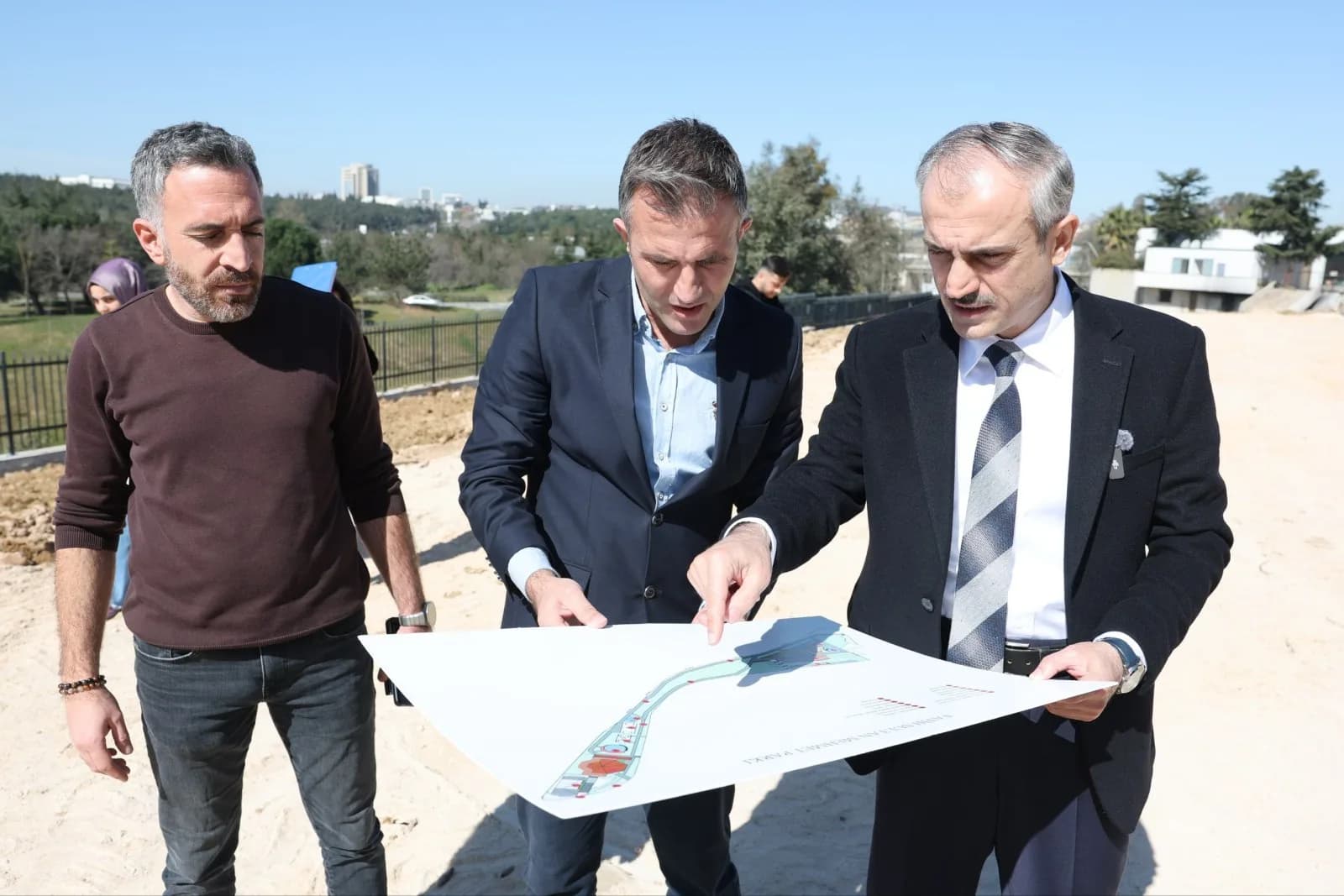 Çiftçi Kent Park ve Fatih Sultan Mehmet Parkı’ndaki Çalışmaları Yerinde İnceledi
