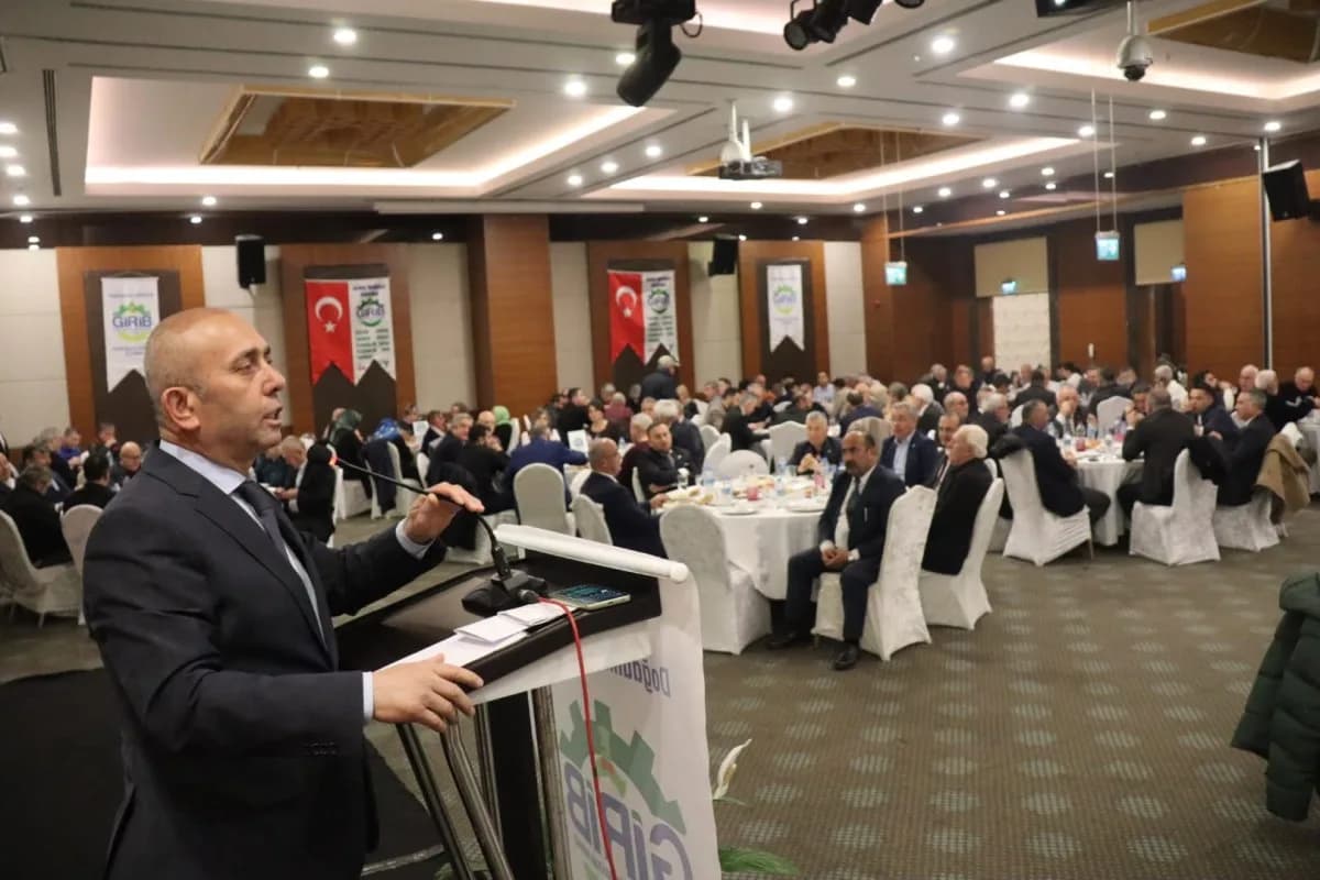 GİRİB Genel Başkanı Kemal Tokmak Samsun’da Konuştu: “Giresunluların Güçlü Bir Lobisi Olacak”
