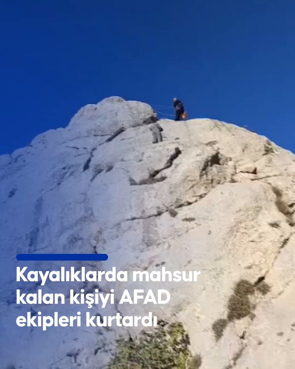 Van'da Kayalıklarda Mahsur Kalan Kişi AFAD Ekiplerince Kurtarıldı