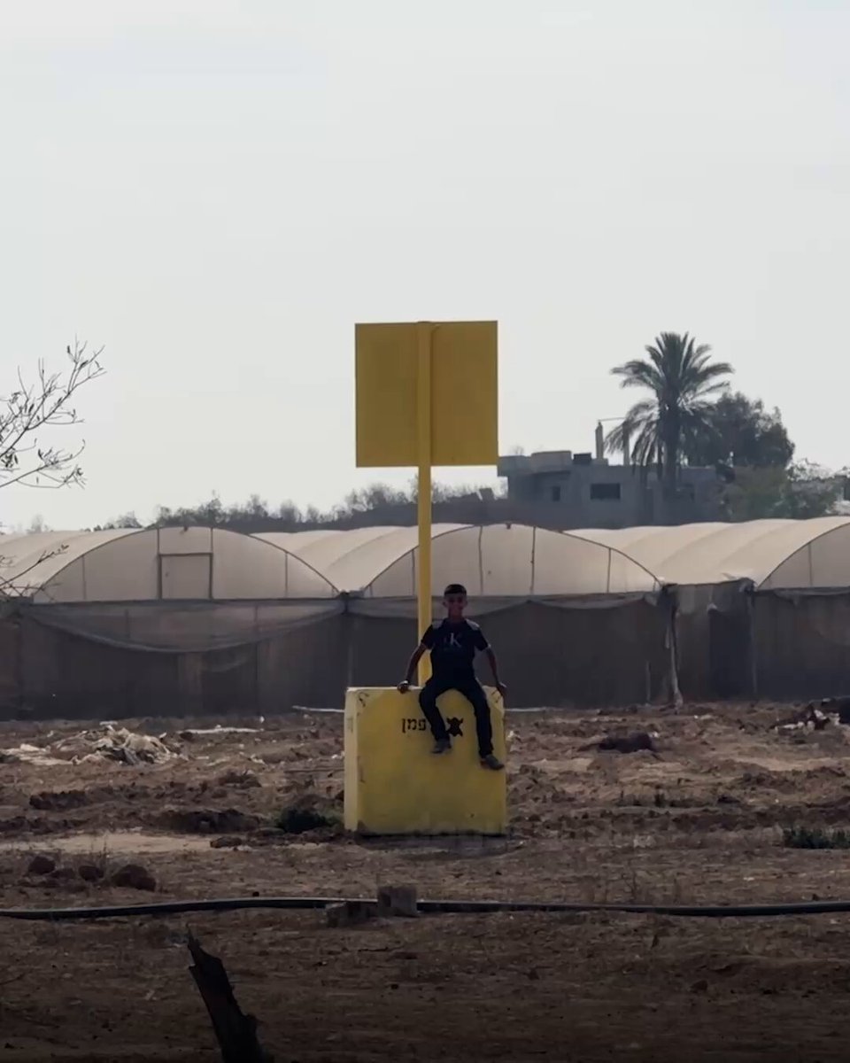 İsrail Ordusu Gazze'nin Deyr el-Belah Bölgesine Uyarı İşaretleri Yerleştirdi
