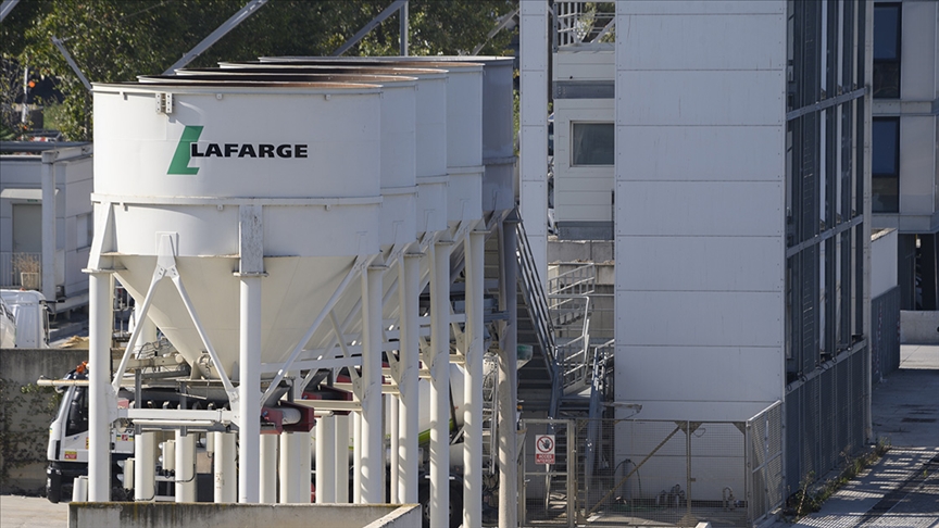 Lafarge Şirketi Suriye'deki Terör Finansmanı Suçlamasıyla Paris Mahkemesinde