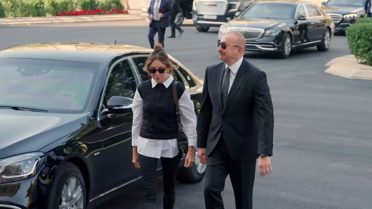 Erdoğan, Karabağ Zaferi'nin 5. Yıl Töreninde Aliyev Tarafından Karşılandı