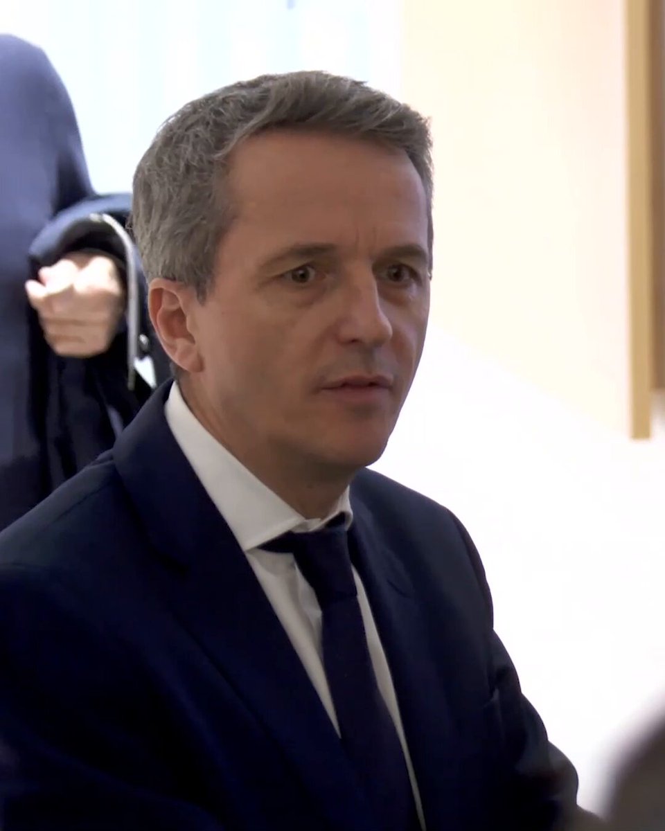 Fransız Çimento Devi Lafarge Terör Örgütünü Finanse Etmekten Yargılanıyor