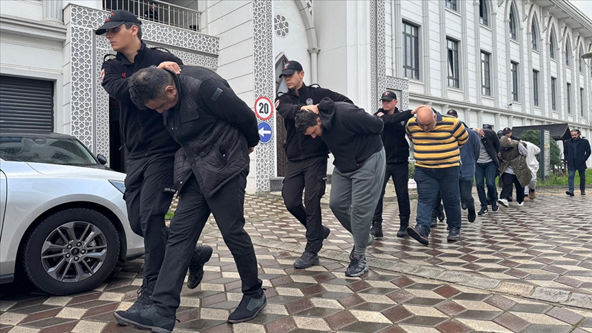 Dilovası'ndaki Kozmetik Fabrikası Yangınında 7 Kişi Tutuklandı