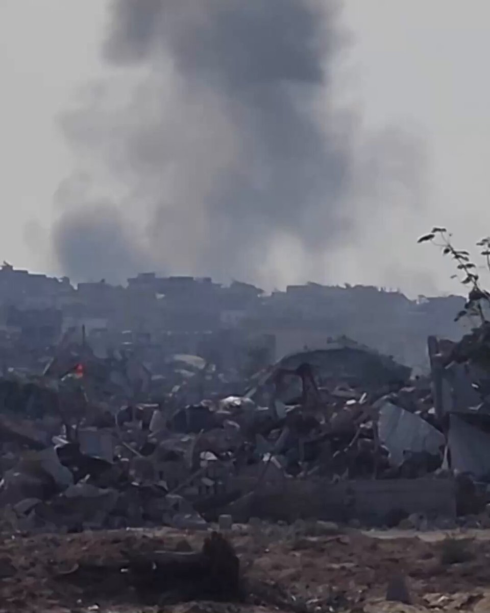 İsrail Ordusu Han Yunus'un Doğusuna Hava Saldırılarını Sürdürüyor