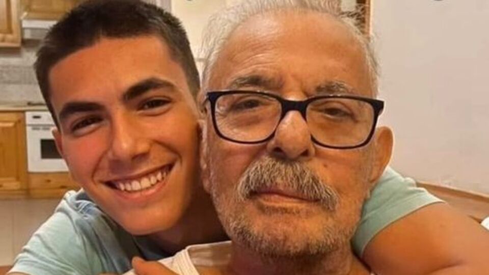 Ferdi Tayfur Arşivi Artık Dijital Ortamda: Efsanevi Eserlere Kolay Erişim