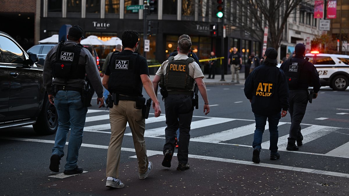 Beyaz Saray Yakınlarında Silahlı Saldırı: İki Askerin Durumu Hakkında Çelişkili Raporlar