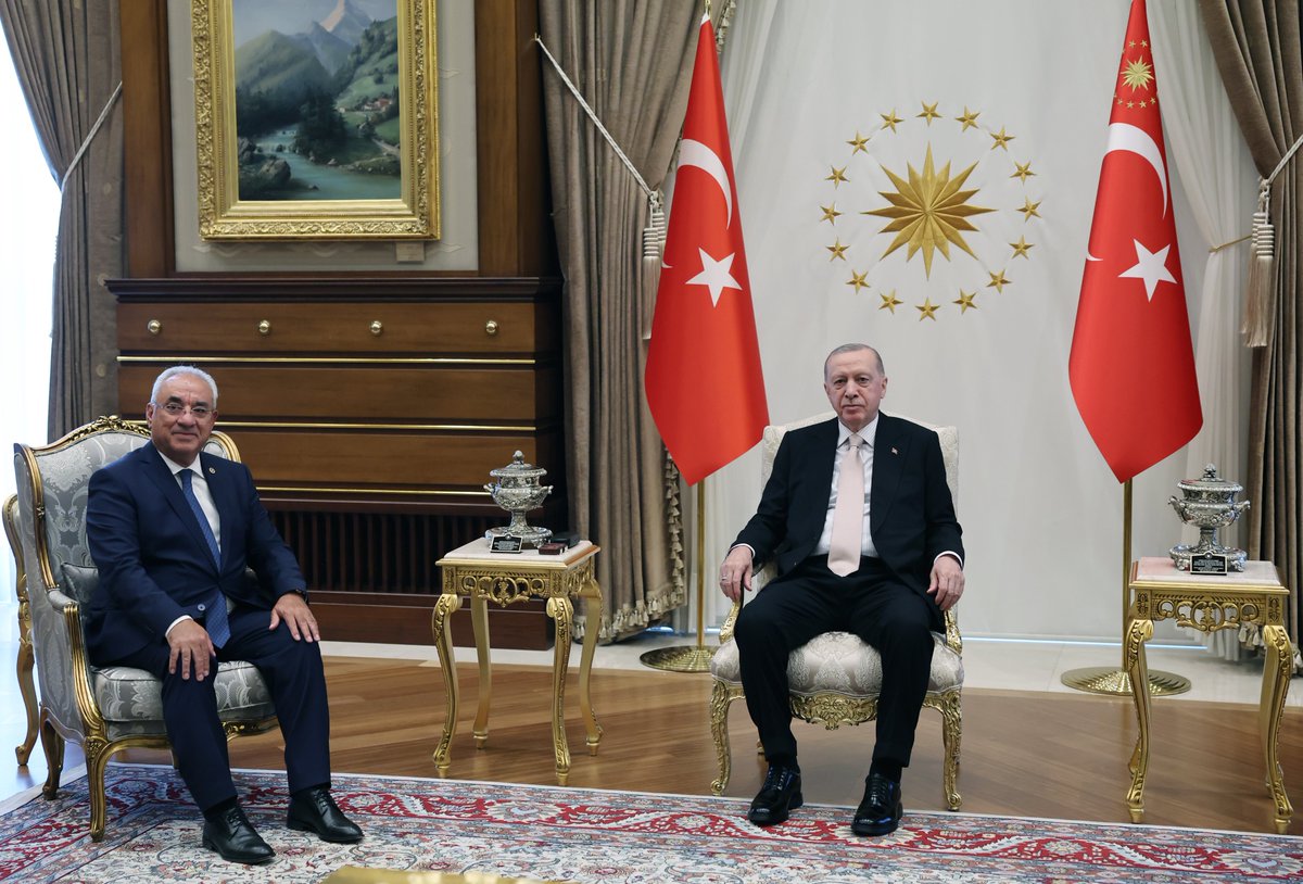 Cumhurbaşkanı Erdoğan, DSP Genel Başkanı Aksakal'ı Kabul Etti