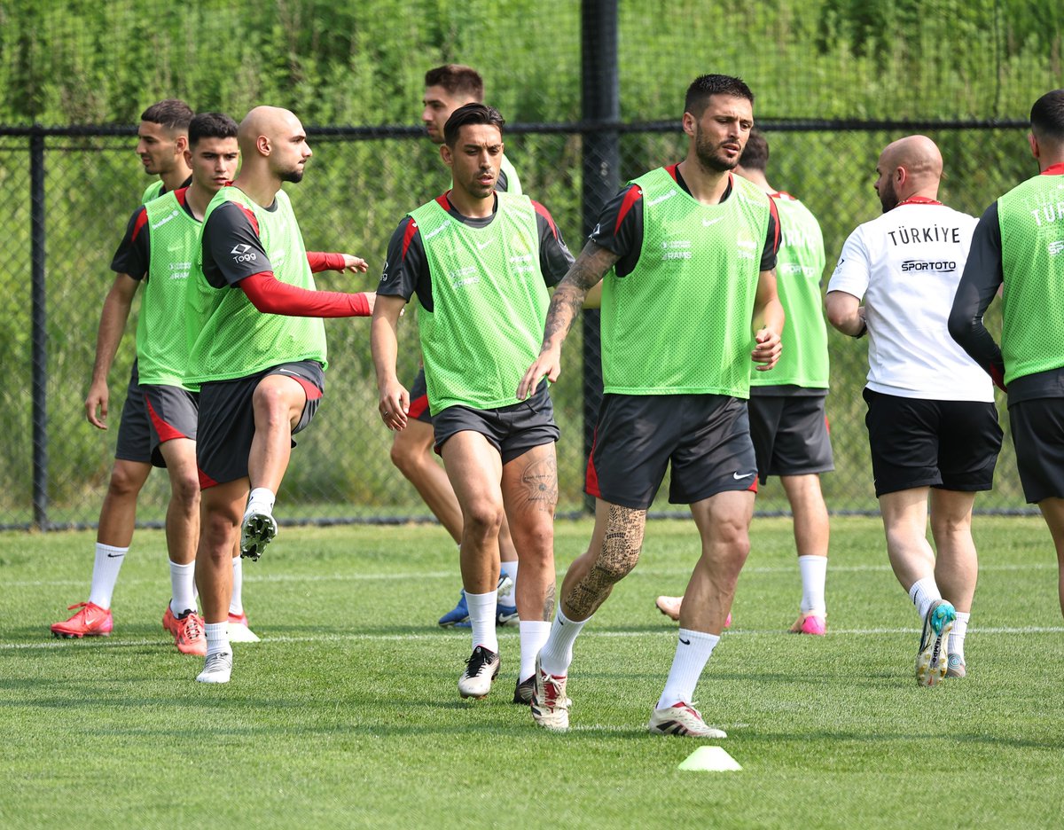 A Milli Takım ABD Maçına Hazırlıklarını Sürdürüyor