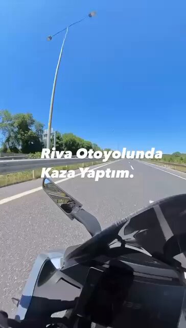 Riva'da Motosiklet Kazası: Ters Yöne Giren Araçla Çarpışma