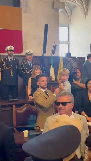 Napoli Şehrinden Dries Mertens'e Fahri Vatandaşlık