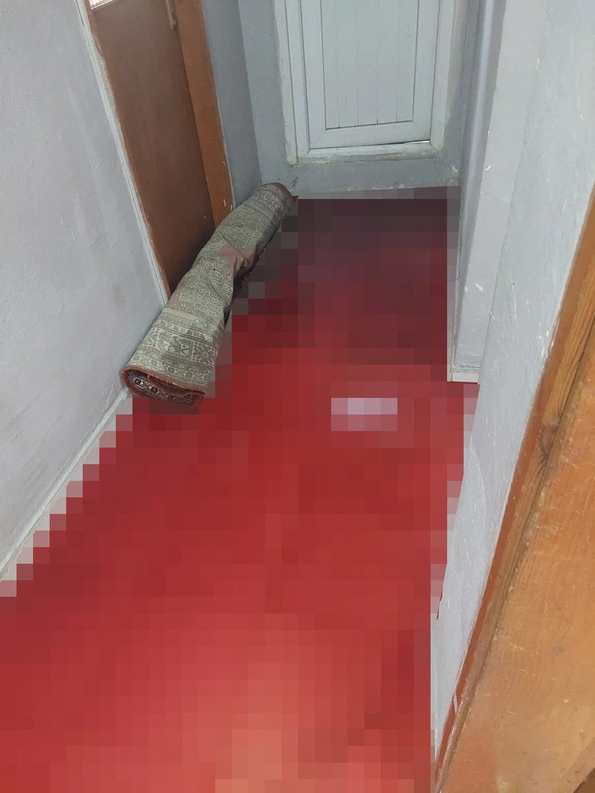 Gaziosmanpaşa'da Kanalizasyon Suyuyla Evde Kurban Kanı Baskını