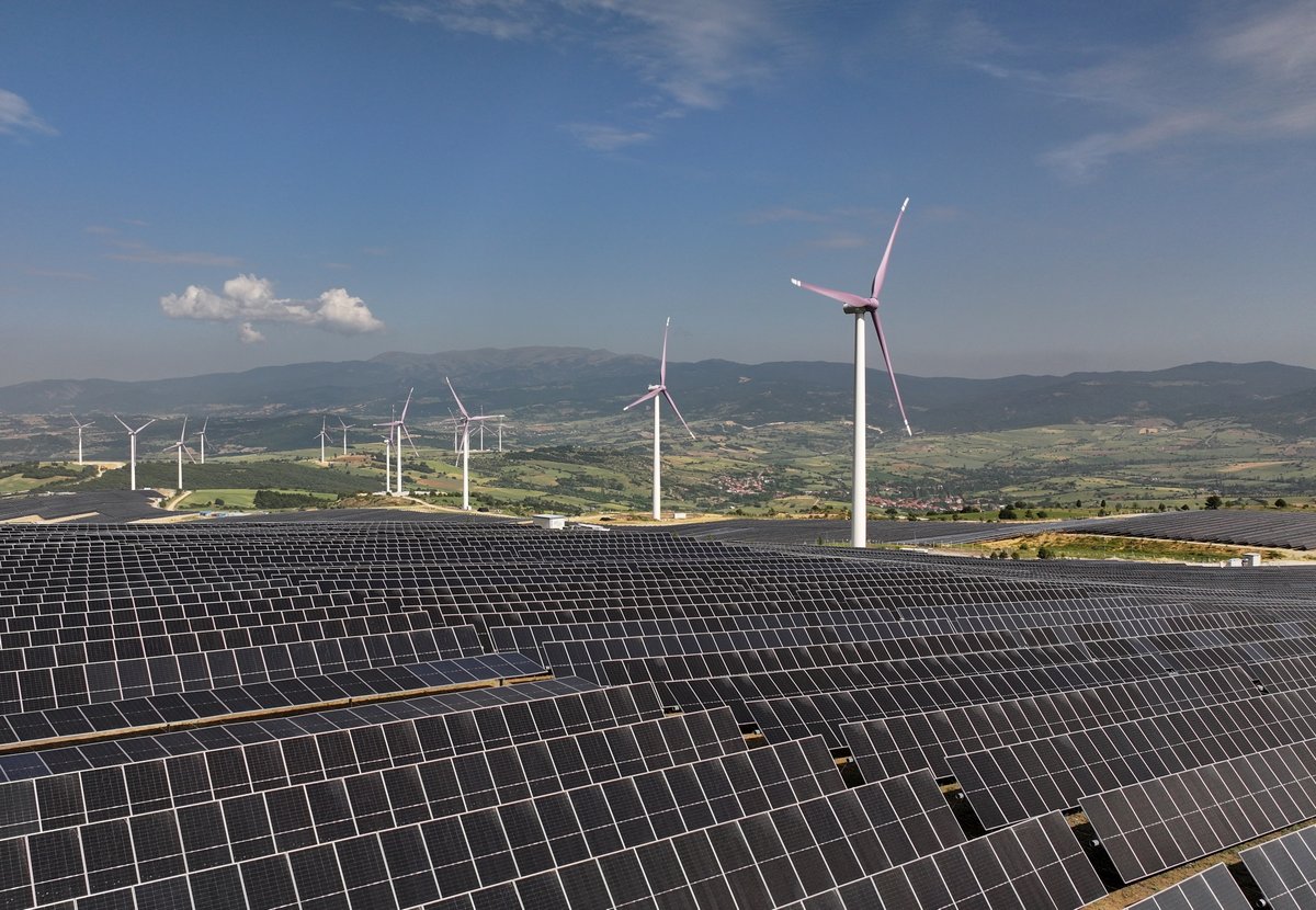 Dünya Enerji Dönüşümü: Temiz Kaynaklı Projeler Artıyor