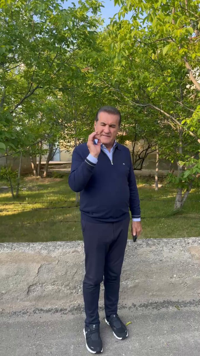 Mustafa Sarıgül'den Erzurum Üniversitesine Tesla Arabası Bağışı