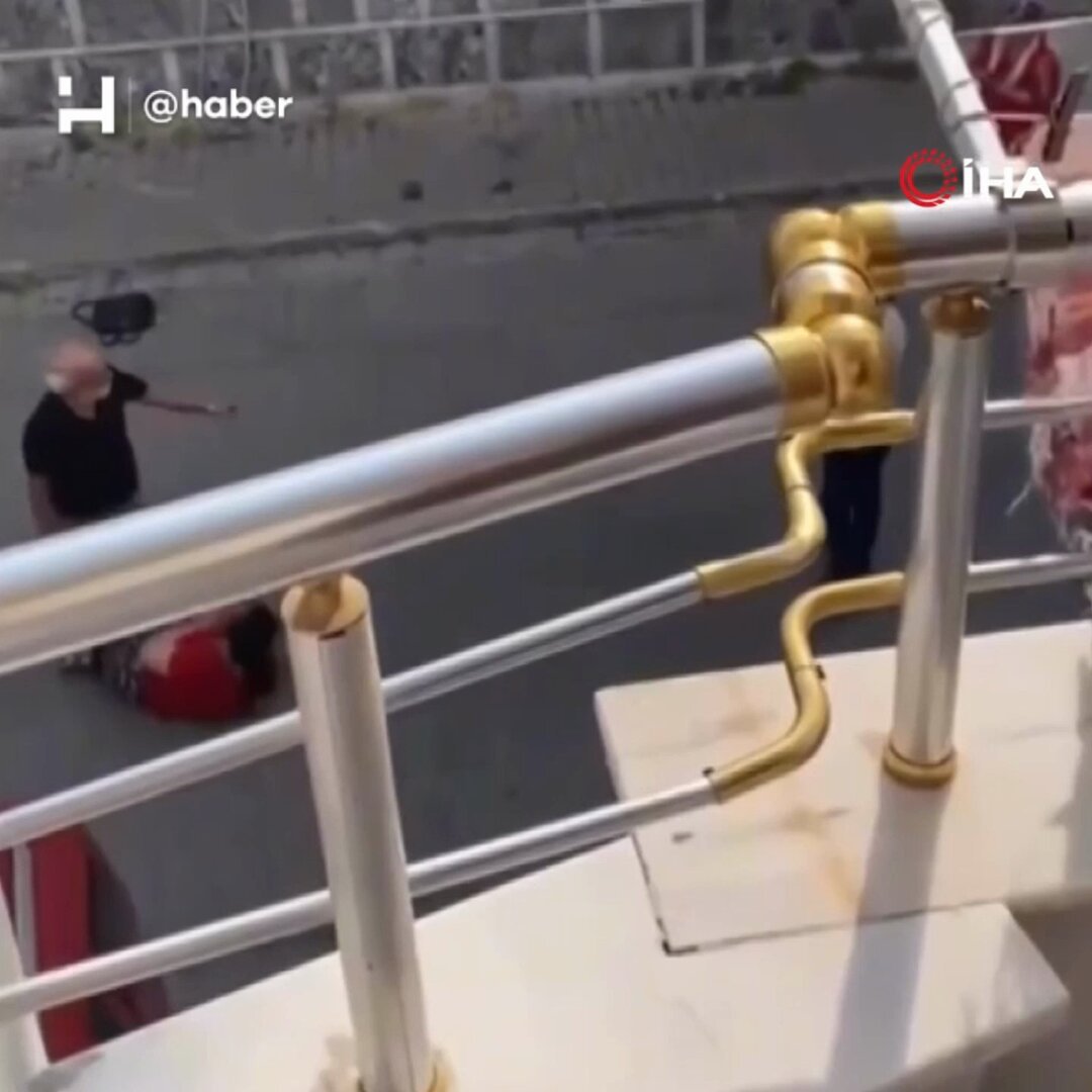 Mersin'de Boşanma Aşamasındaki Eşini Rehin Alan Şahıs Vatandaşın Müdahalesiyle Etkisiz Hale Getirildi