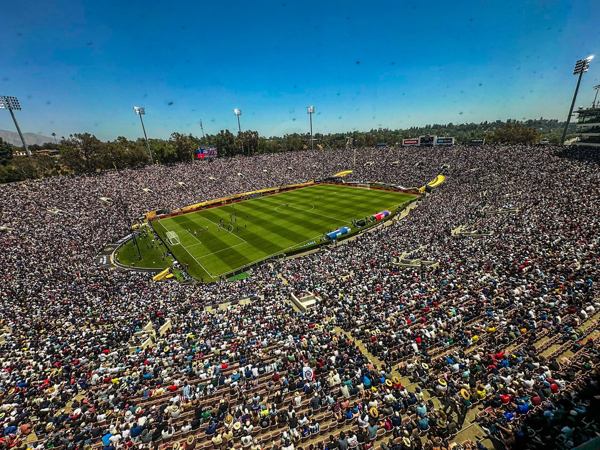 PSG - Atletico Madrid Maçını 80 Bin Seyirci İzledi