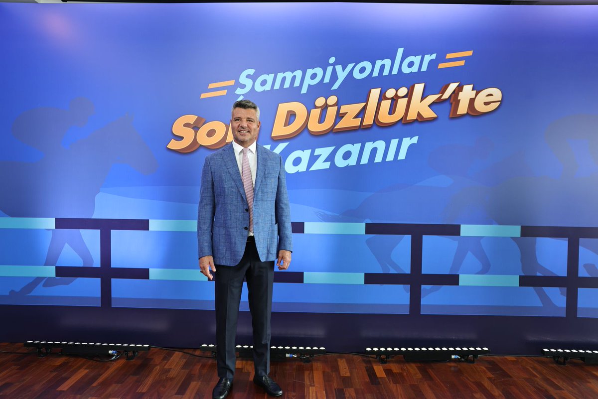 Son Düzlük, Yapay Zeka ile At Yarışlarına Yeni Bir Soluk Getiriyor
