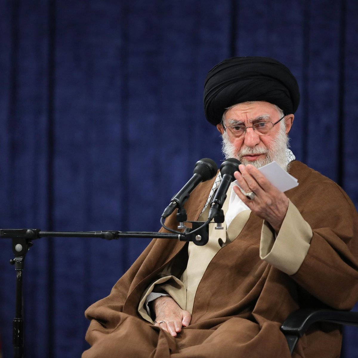 İran Dini Lideri Hamaney'den ABD'ye Sert Uyarı: Herhangi Bir Saldırıya Karşı Telafisi Mümkün Olmayan Sonuçlar