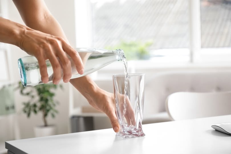 Su pH Değeri Kaç Olmalı? Sağlıklı Su İçmenin Yolları