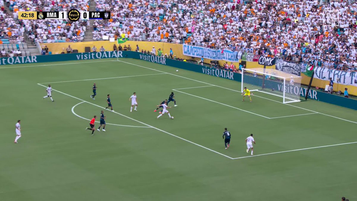 Arda Güler'in Golüyle Real Madrid 2-0 Öne Geçti