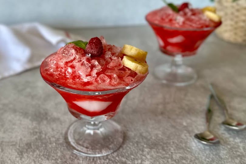 Yazın Serinleten Lezzetleri: 28 Ferah Soğuk Tatlı Tarifi